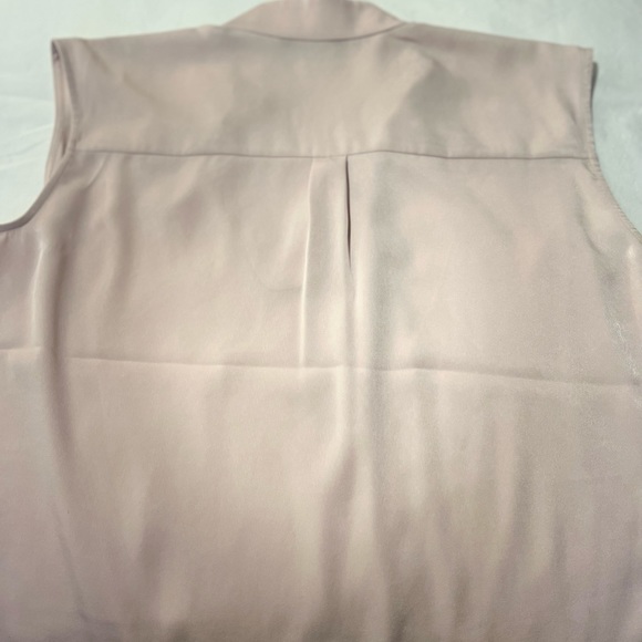 NWT Express Blush Bow-Tie Shell Blouse - Picture 5 of 7